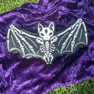 Skeleton Bat Purse - Novelty Purse - Halloween